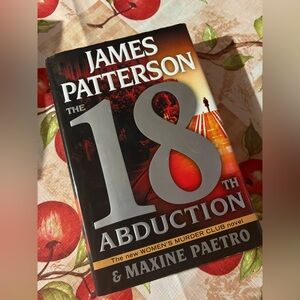 📖 HARDCOVER- James Patterson - 18th Abduction